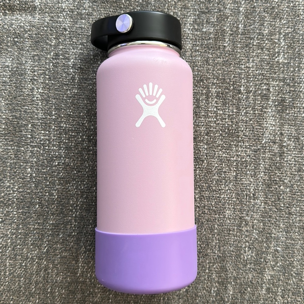 Lightly used Hydro Flask